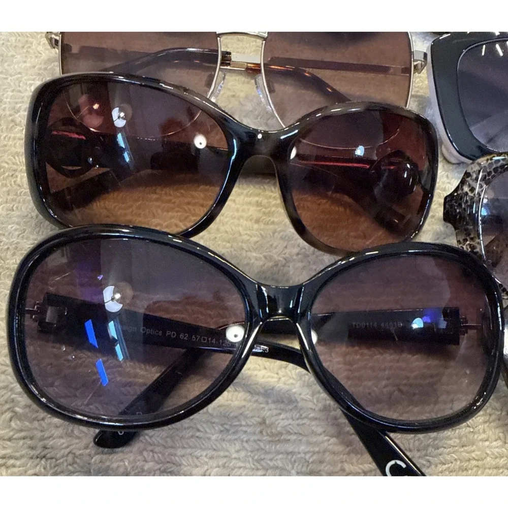 10 prs Oversized sunglasses: Lauren Conrad, Jones NY, Dana Bachman, DesignOptic